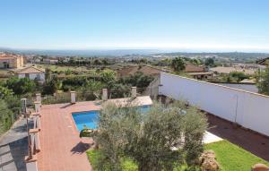 Nice Home In Hornachuelos With Wifi