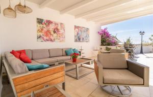 Lovely Home In Mijas With Wifi