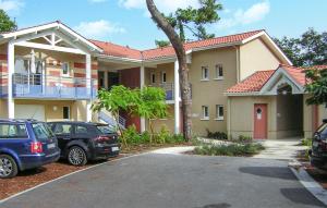 Appartements Gorgeous Apartment In Soulac-sur-mer With Kitchen : photos des chambres
