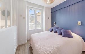 1 Bedroom Nice Apartment In Saint-Malo