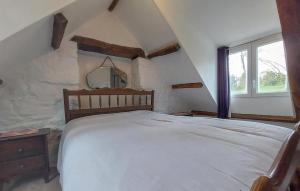 Maisons de vacances Stunning Home In Lignol With Kitchen : photos des chambres
