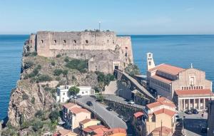 obrázek - Gorgeous Home In Scilla With Kitchen