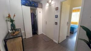 Palais Carnot central apartment with balcony and A C