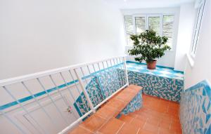Gorgeous Apartment In Deiva Marina