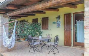 Cozy Home In Montefiore Dellaso