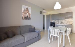 Stunning Apartment In Marina Di Ragusa With Kitchen