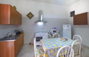2 Bedroom Nice Apartment In Pozzallo