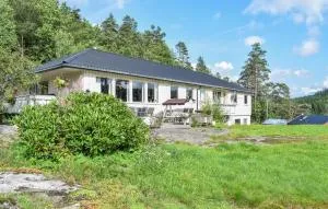 Amazing Apartment In Øyslebø With Wifi - Marnardal