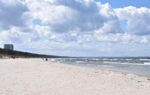 Cozy Home In Miedzyzdroje With Wifi