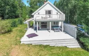 Awesome Home In Noresund With Wifi - Prestfoss