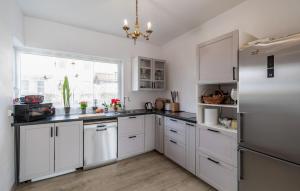 Amazing Home In Jagatowo With Kitchen