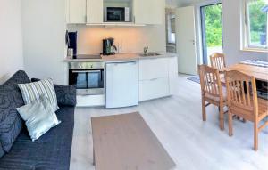 Awesome Home In Jonstorp With Wifi