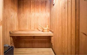 Gorgeous Apartment In Sysslebäck