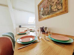 Appartements Foch, vue mer, coeur de ville : photos des chambres