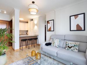 Ek Mateo Laguna Center