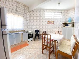 Casinha Quadra Mar a 10 min do Beto Carrero!