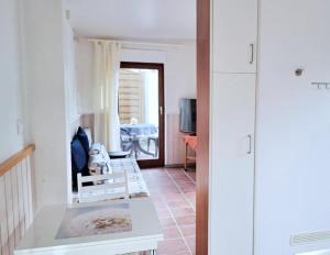 Obj 47 Ferienbungalow für 2 Personen WLAN Terrasse ca 300 m zum Strand