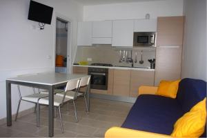 Modern apartment with swimming pools - Beahost