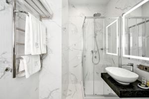 BonApart Maidan by UHM