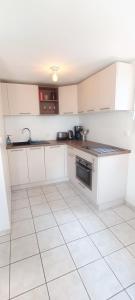 Maison paisible avec terrasse et piscine - Esprit vacances