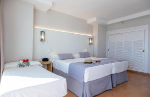 Superior Double Room with Sea View room in Estival Torrequebrada