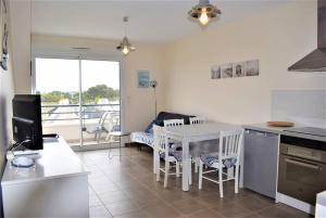 Appartement 3 étoiles avec vue sur mer au 3ème et dernier étage à TREGASTEL - Réf 25