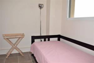 Appartements Appartement 3 etoiles avec vue sur mer au 3eme et dernier etage a TREGASTEL - Ref 25 : photos des chambres
