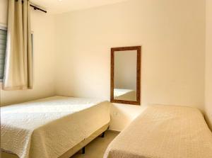 Apto com WiFi a 3 min de carro da Praia da Enseada