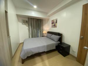 SnugglePod Condotel - Grand Riviera Suites, US Embassy Manila, Roxas Blvd