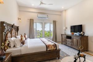 Hotel The Royal Courtyard