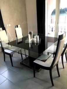 Villas Villa charmante avec piscine a Saint-Gilles : photos des chambres