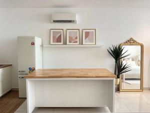 The Gilded Studio Petaling Jaya with city view