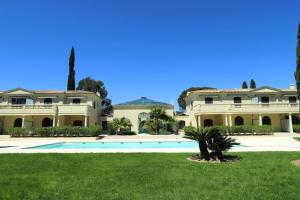 Grimaud Jardin Boreals 3 Bed Luxury Appt