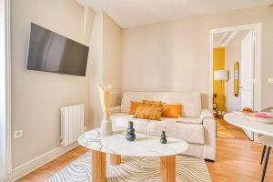 Appartement à 10 min de la gare Montparnasse - II