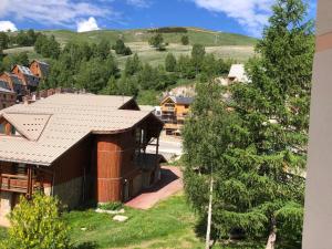 Le Sappey-Pied des pistes-Parking gratuit