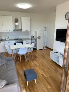 Forli Sud - Romagna Central Suite Apartment - Parking - Forlimpopoli