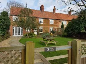 Gorgeous Cottage by the sea sleeps 10 5 bed 4 bath - Heacham