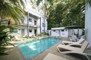 Condo Casa Blanca 6 - modern 2BR,2BA near to Beach & Town