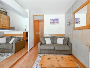 Appartement rénové proche piste avec parking à Courchevel - FR-1-514-48