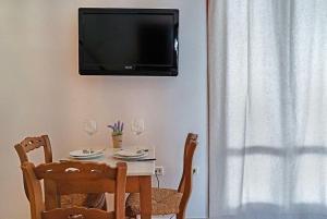 HORIZON Skyrian house