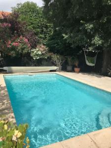 Maisons de vacances Maison 21, agreable maison de ville avec piscine : photos des chambres