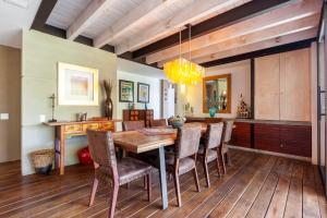 Hermosa Casa con Terraza y Vista al Lago en Avándaro
