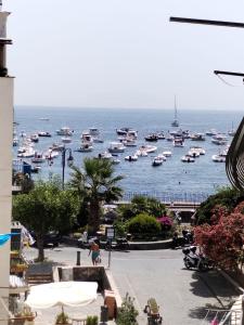 Ischia Ponte appartamento romantico 8 posti letto