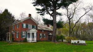 Historic Farmhouse with Gardens