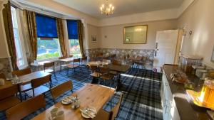 Fairlawns Guest House