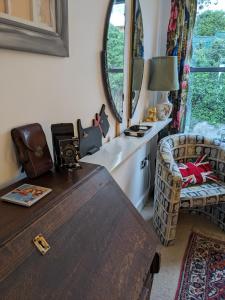 Panoramic sea views, sleeps 4, Torquay