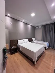 Regis Hotel II - Sete Barras