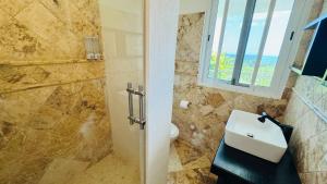 Hillside Oceanview Villa