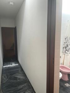 Cálido y amplio departamento