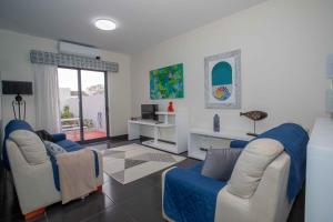 9C House